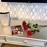 Flori De Iulie Apartamente
