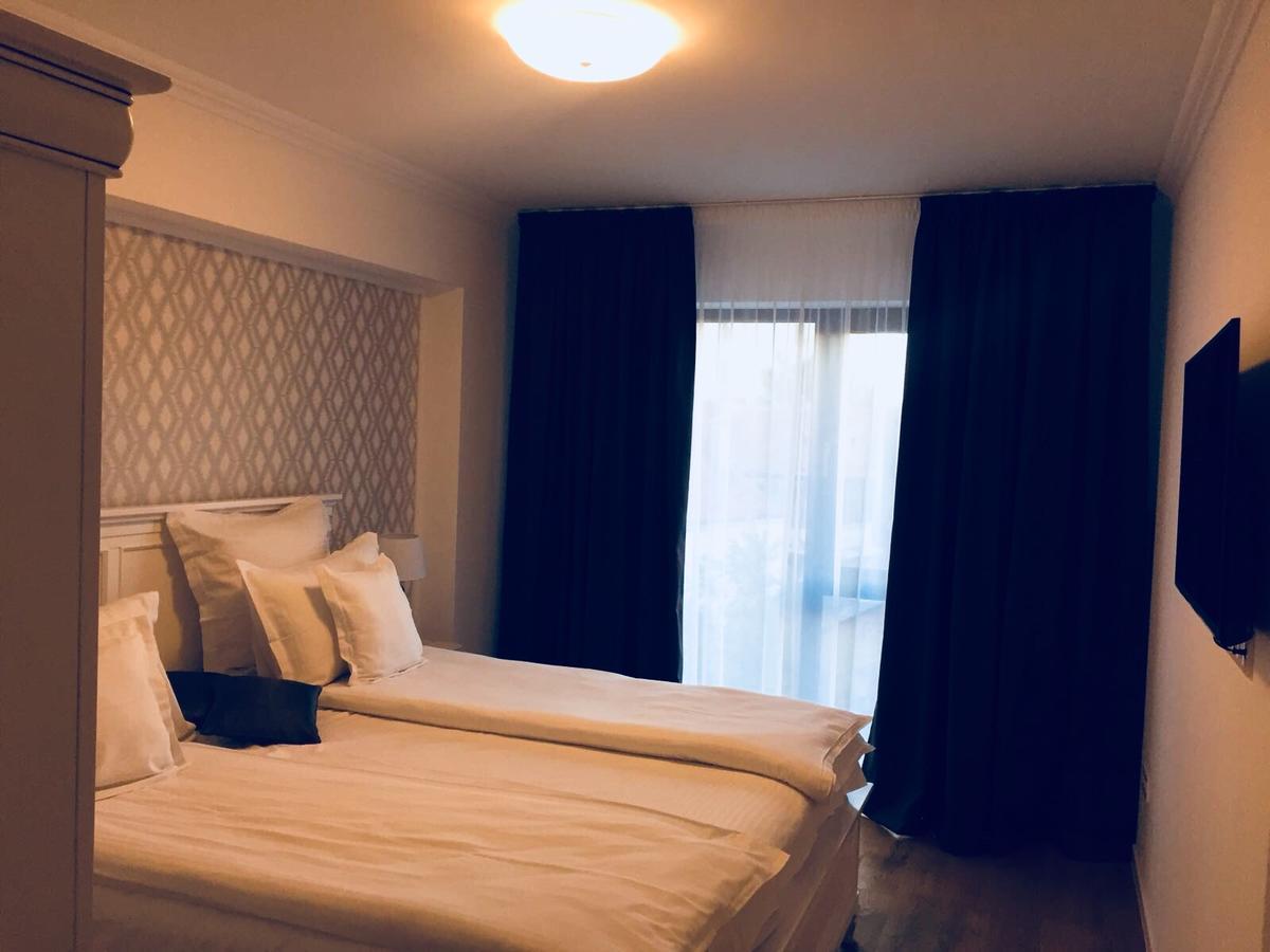 Apartment Flori De Iulie *