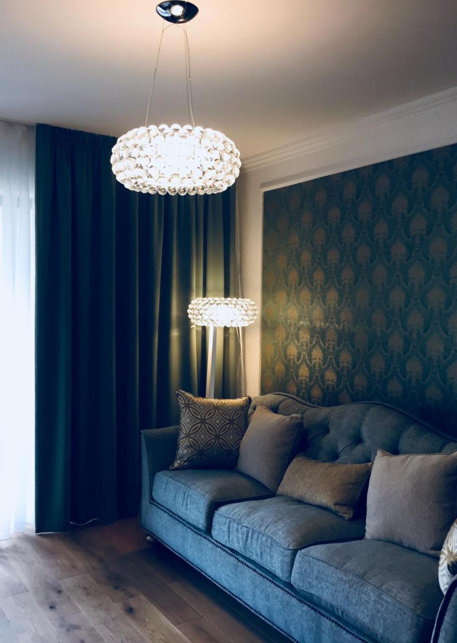Flori De Iulie Apartment *