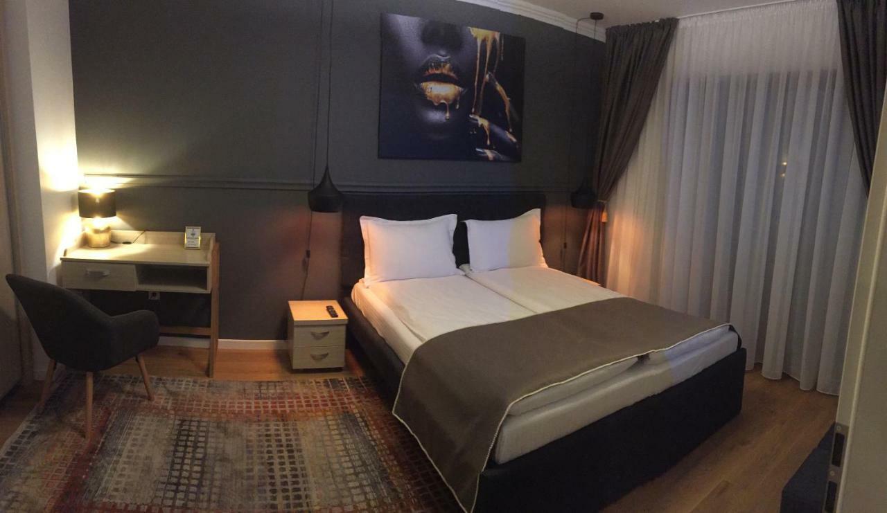 Apartment Flori De Iulie Brasov