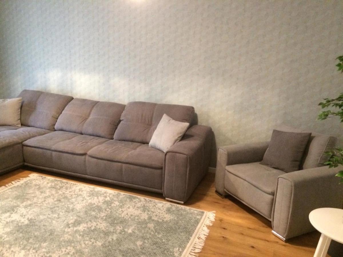 Apartment Flori De Iulie *